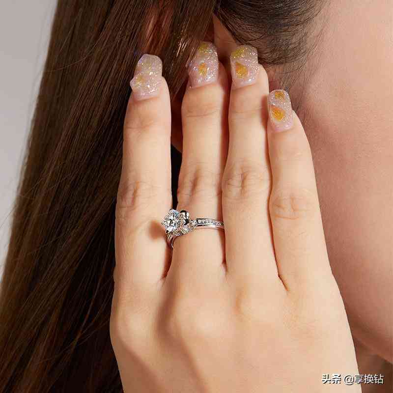 女生左手戴戒指五個(gè)手指的含義(男左手戴戒指五個(gè)手指的含義)插圖2