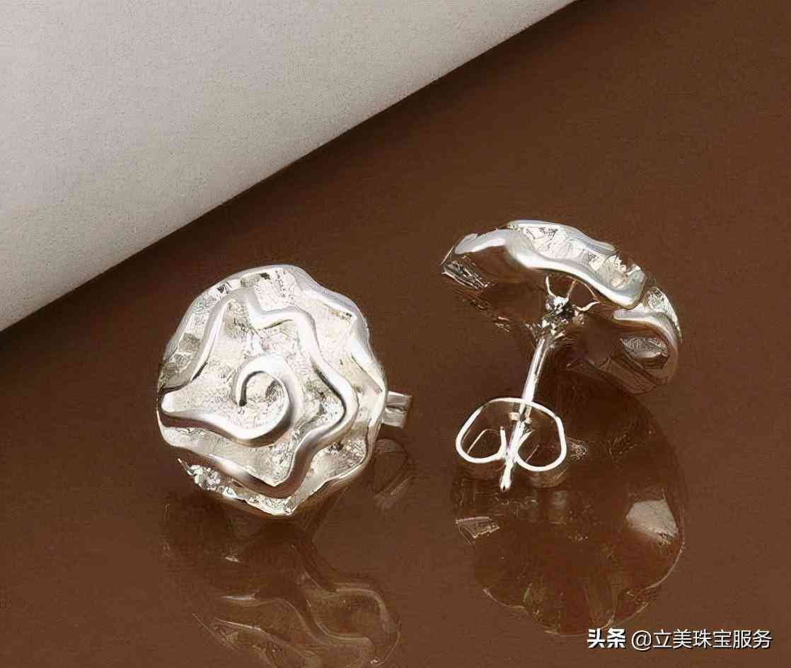 現(xiàn)在銀飾品價格多少錢一克(9999純銀今日價格)