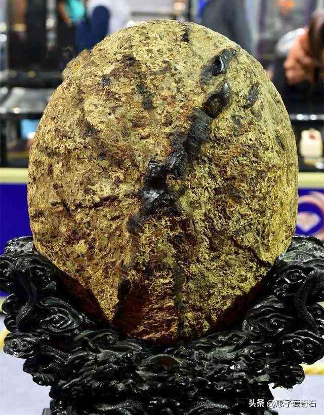 藍珀價格多少錢一克(藍珀的價值)插圖1