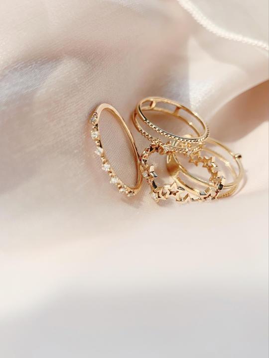 周大福結(jié)婚戒指(周大福結(jié)婚戒指想賣了)