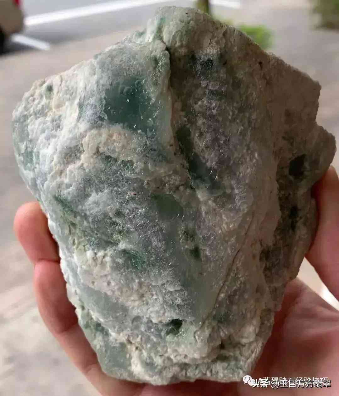 怎么切翡翠原石(切翡翠原石視頻)插圖2