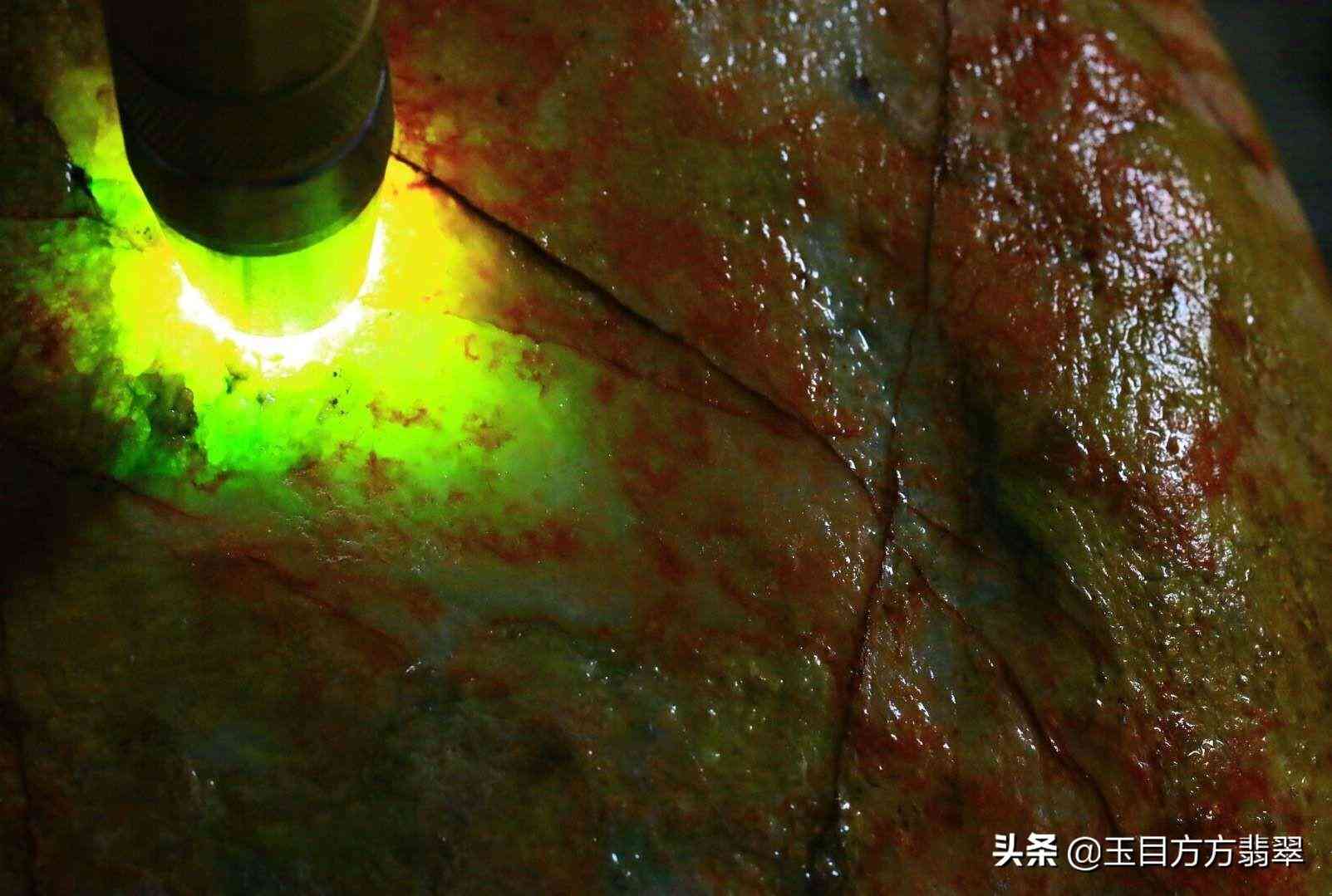 怎么切翡翠原石(切翡翠原石視頻)插圖3