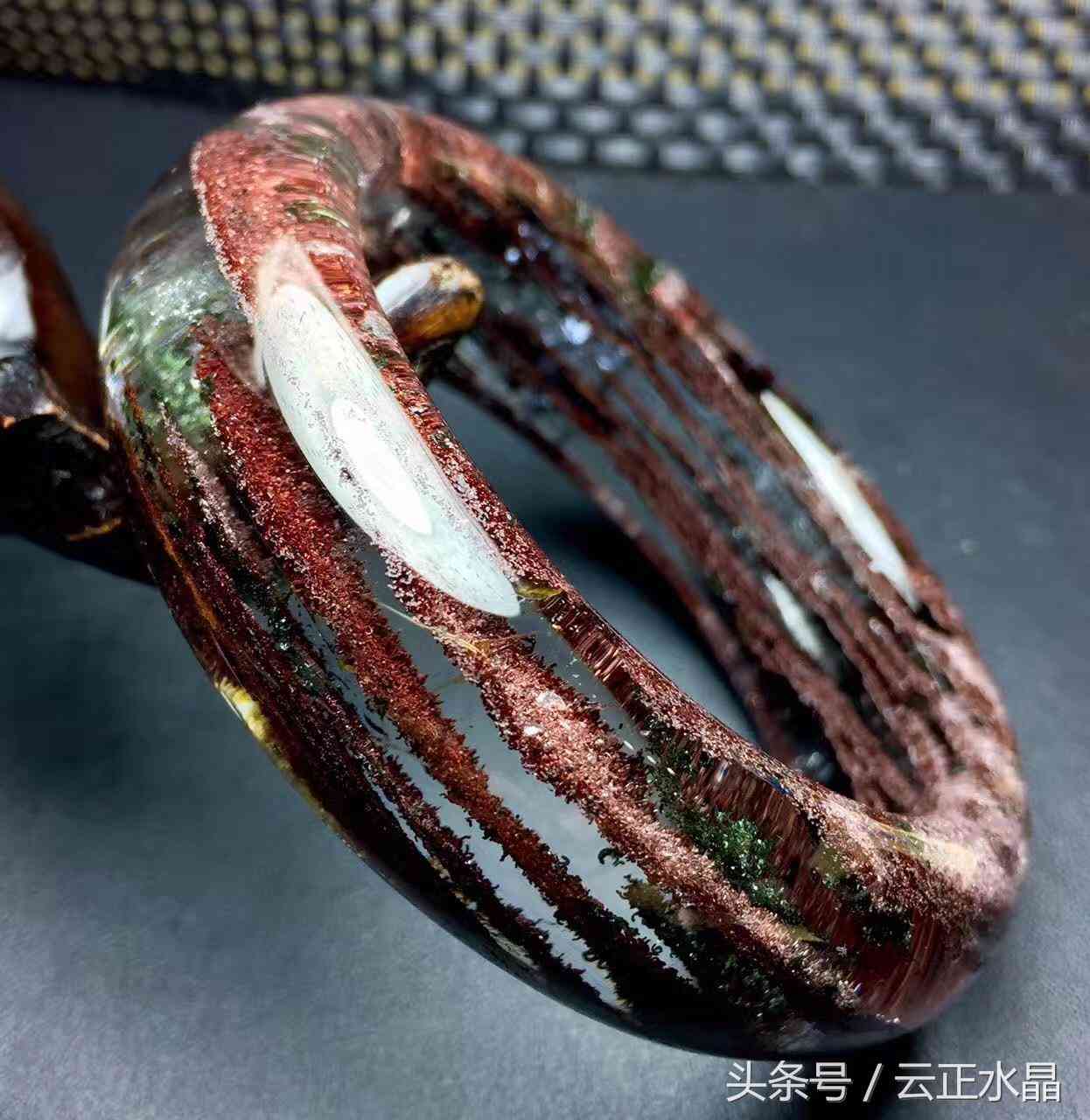 粉水晶手鐲貴嗎一般多少錢(粉水晶手鐲容易碎嗎)插圖3