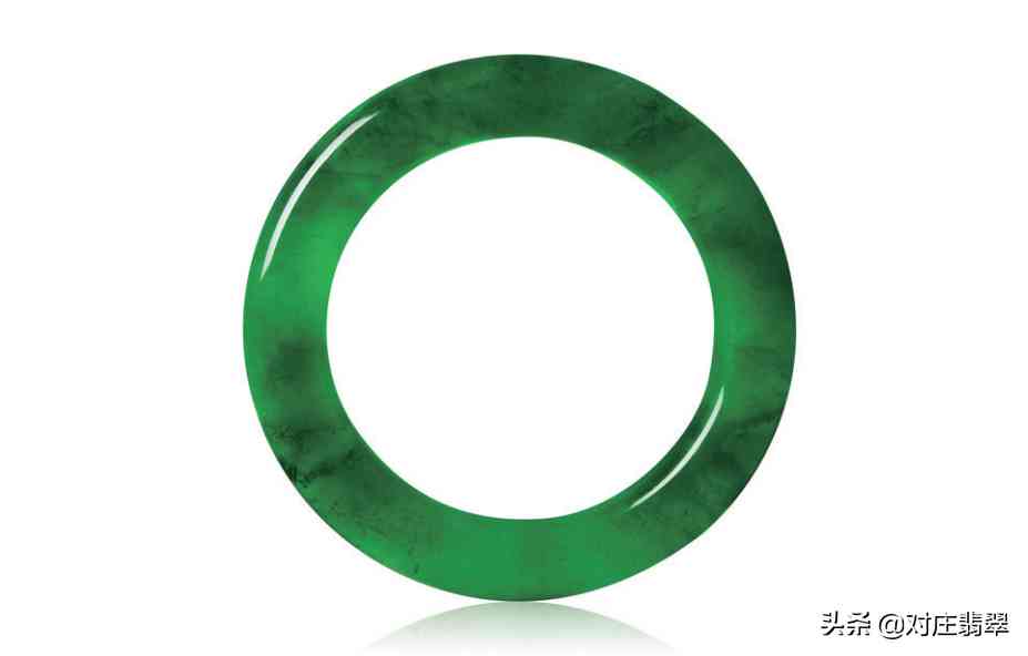 翡翠手鐲的價(jià)格(翡翠手鐲價(jià)格對(duì)照表圖)插圖4