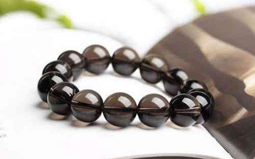 女生佩戴茶水晶的禁忌(女生佩戴茶水晶的禁忌是什么)插圖11