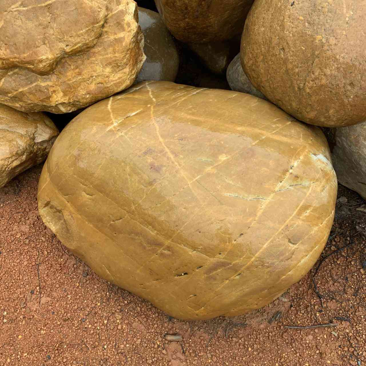 黃蠟石的鑒別(黃蠟石真假)插圖8