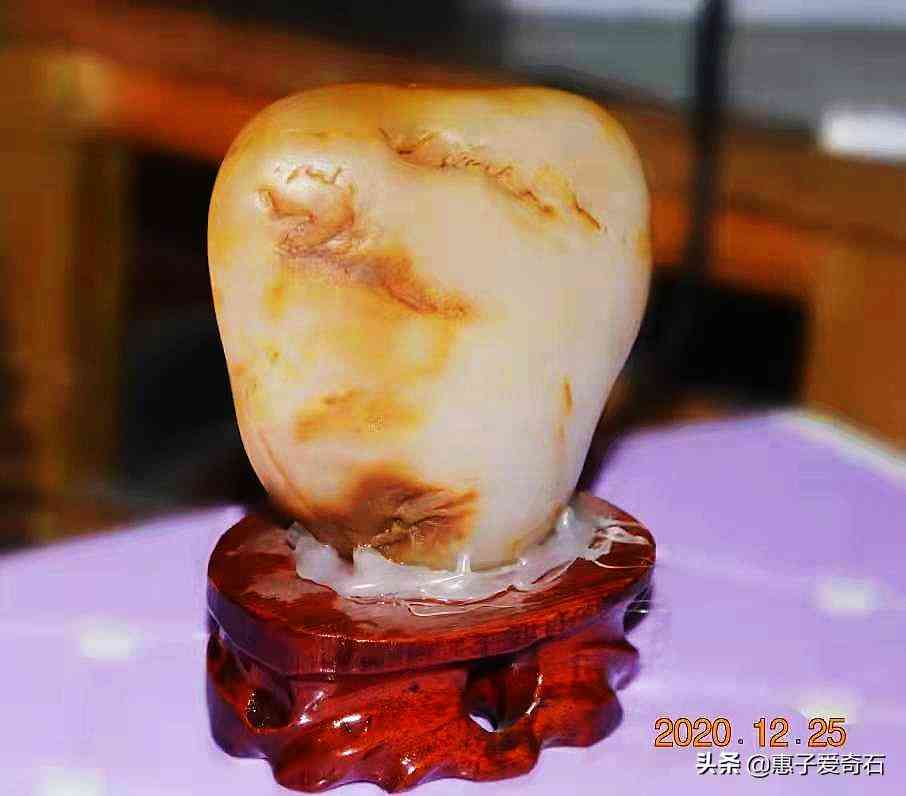 黃蠟石價(jià)格每克多少錢(黃蠟石的市場價(jià)格)插圖22