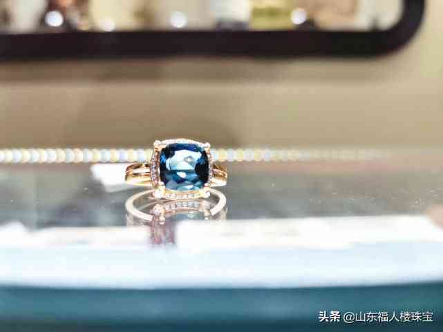 碧璽和石榴石哪個(gè)好(碧璽是什么寶石)插圖3