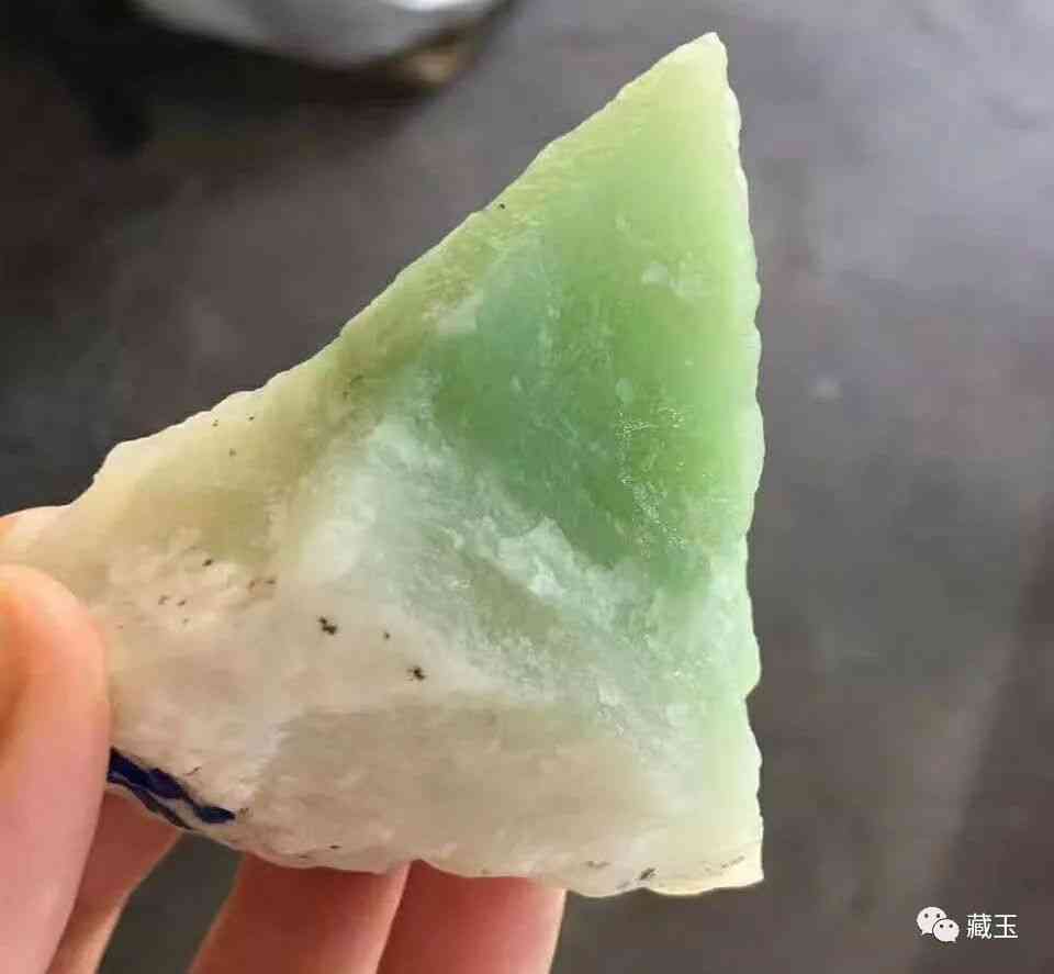 翠青玉手鐲價格(翠青手鐲圖片)插圖11