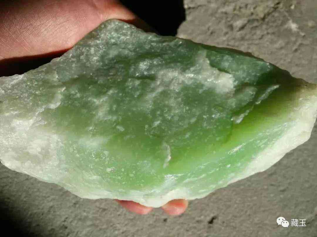 翠青玉手鐲價格(翠青手鐲圖片)插圖15