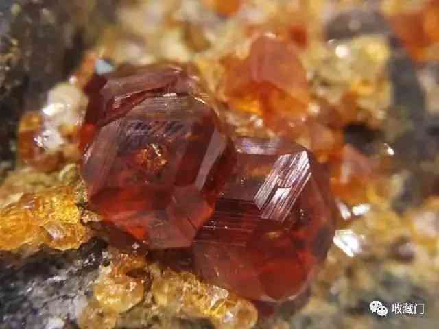 石榴石值錢嗎(黑色石榴石值錢嗎)插圖5