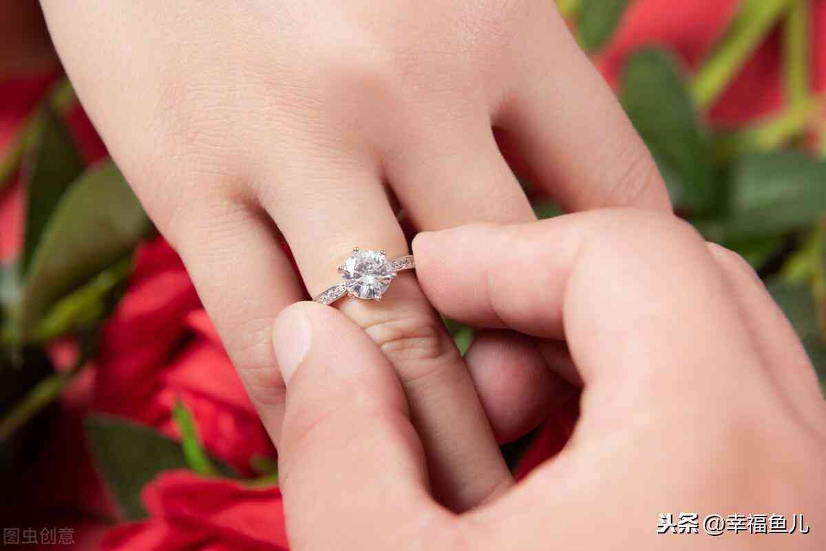 戒指戴哪個(gè)手好(黃金戒指戴哪個(gè)手好)插圖4