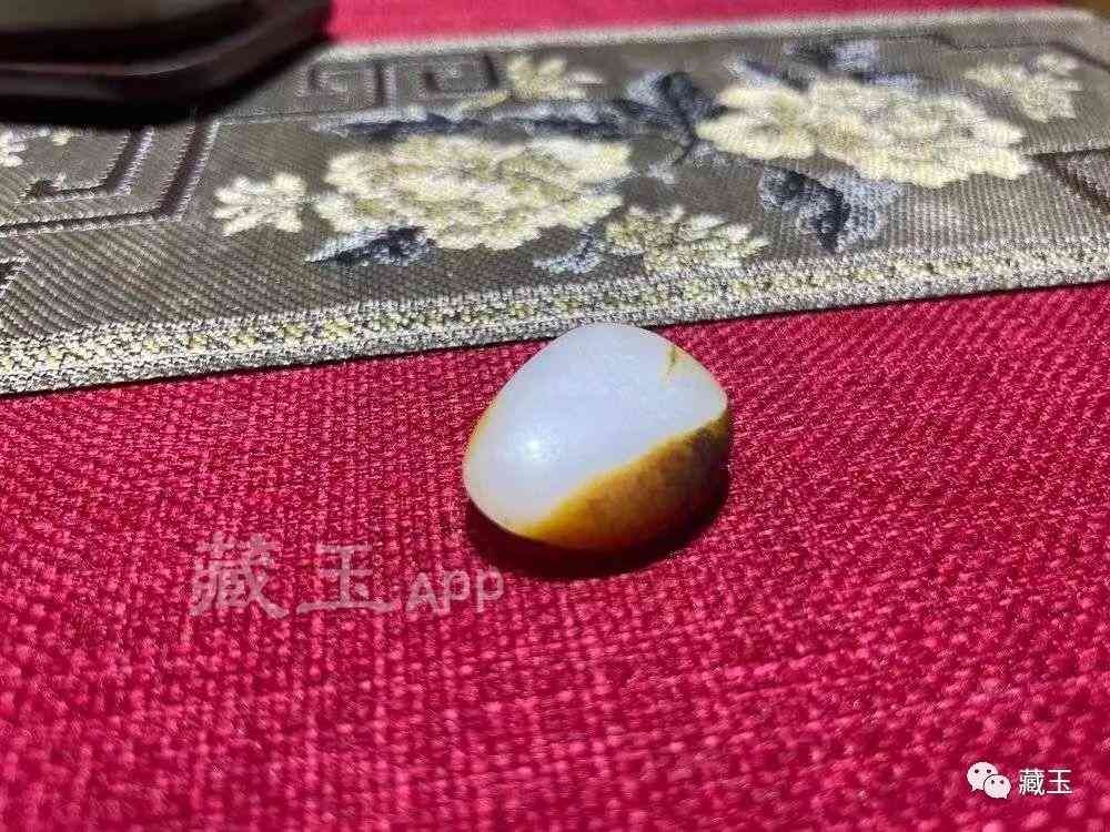 和田玉籽料手串價(jià)格(周大福和田玉手串值得買嗎)插圖4