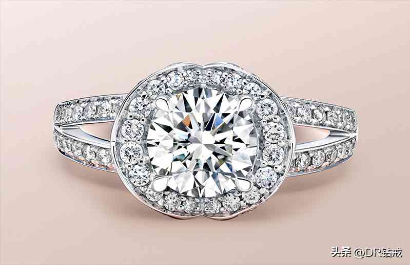 鴿子蛋鉆戒多少克拉多少錢(鴿子蛋鉆戒是幾克拉)插圖2