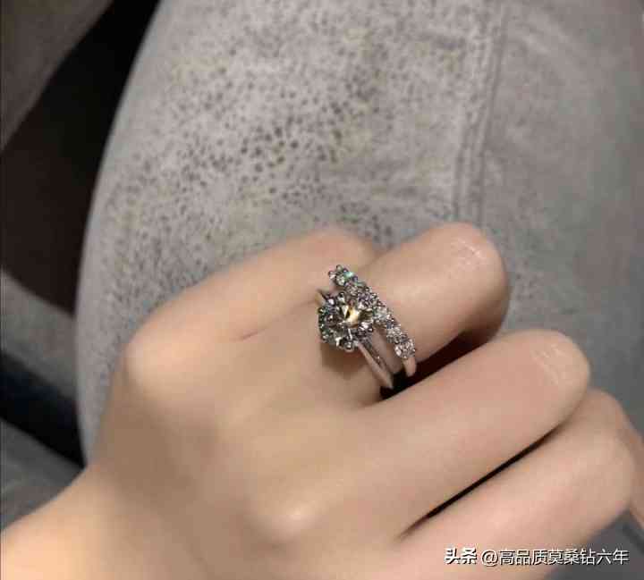 莫桑鉆值錢嗎一克拉多少錢(莫桑鉆一克拉的價(jià)格)