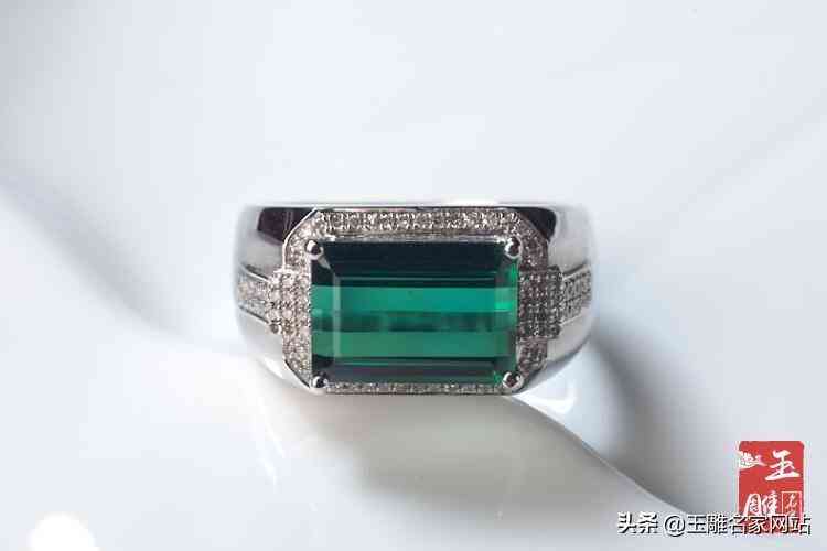 怎樣鑒別碧璽的真假(碧璽價格多少錢一克)插圖3