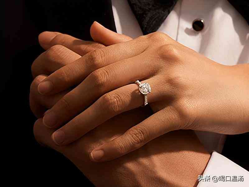 中年夫妻老婆過生日送什么好(40歲女人最想要的16種禮物)插圖1