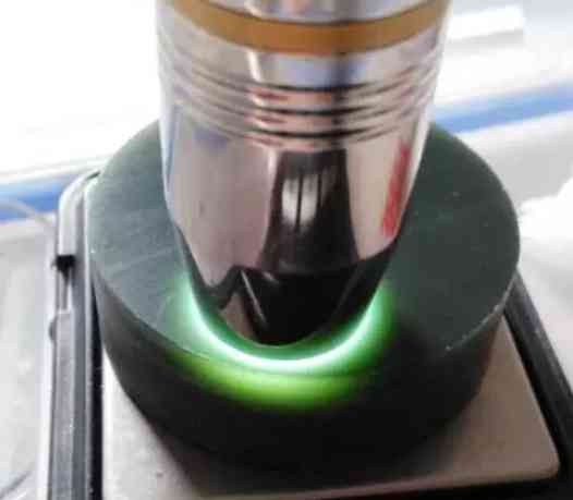 和田玉不值錢的幾種料(真玉和假玉在燈光下有啥區(qū)別)插圖6