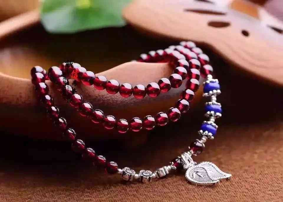 石榴石不能亂戴(石榴石誰不能戴)插圖3