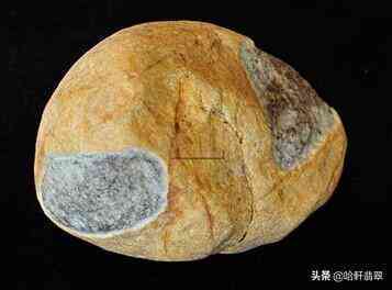 翡翠原石和翡翠毛料有什么區(qū)別(翡翠原石和翡翠毛料有什么區(qū)別圖片)插圖13