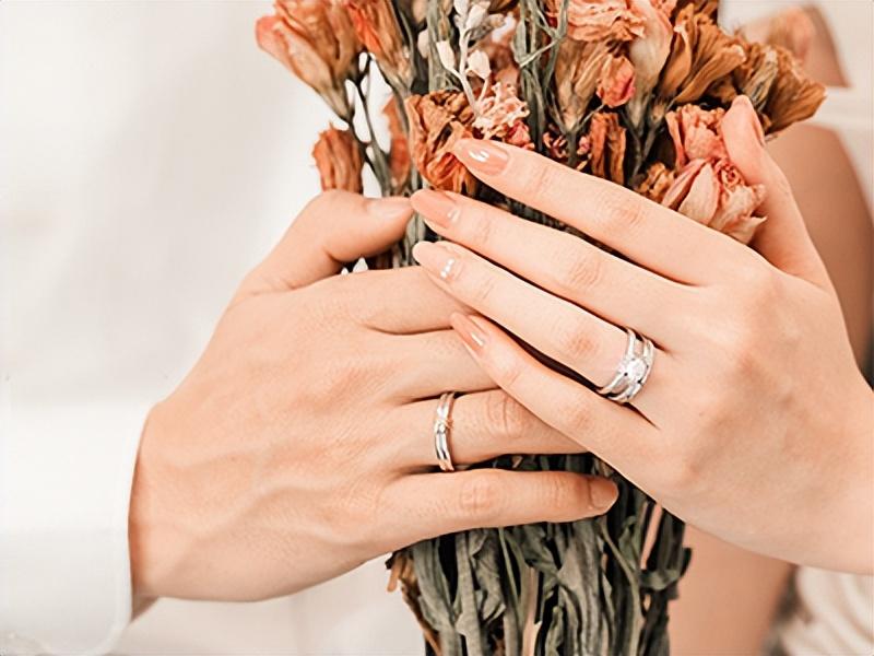 鉑金pt990價(jià)格今天多少一克(鉑金pt999價(jià)格今天多少一克)