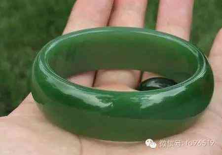 紅瑪瑙手鐲一般多少錢(qián)(南紅瑪瑙手鐲一般多少錢(qián))插圖8