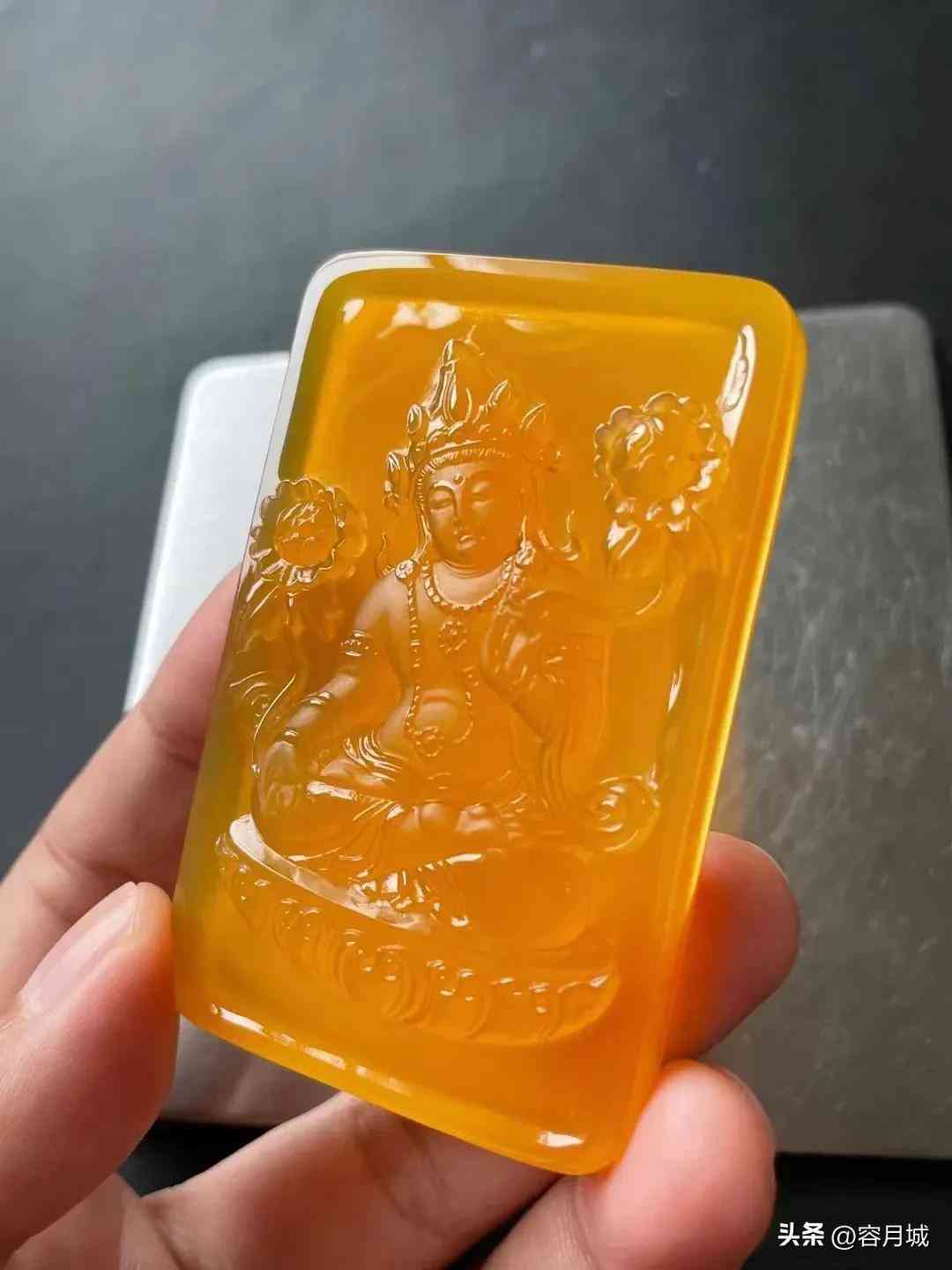 緬甸黃龍玉是什么檔次的玉(緬甸黃龍玉是什么玉種)插圖5