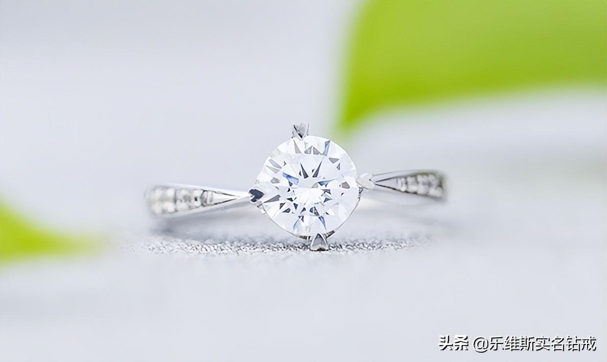 鉑金戒指哪個(gè)品牌的好(鉑金戒指哪個(gè)品牌的好看)插圖2