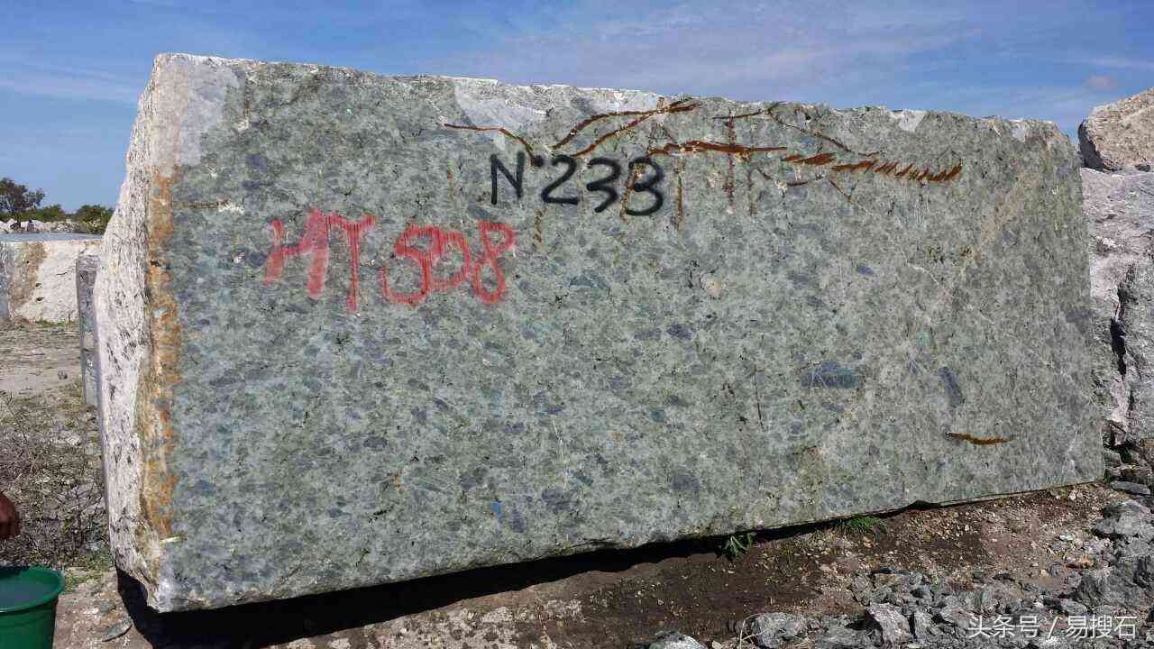 拉長(zhǎng)石價(jià)格(拉長(zhǎng)石原石價(jià)格一般在多少)插圖2