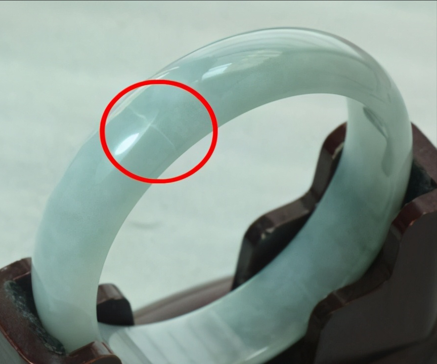 不懂翡翠該怎么買手鐲(買翡翠到哪個平臺買正規(guī))插圖15