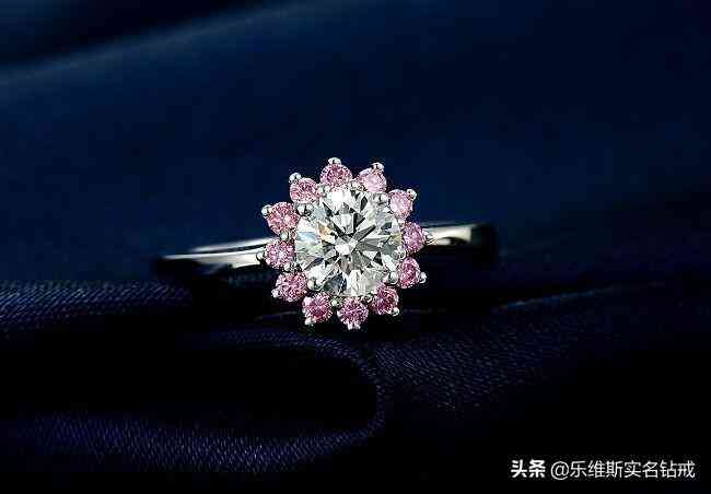 十克拉鉆戒多少錢一個(gè)(十克拉鉆戒多少錢 鉆戒價(jià)格介紹)插圖2