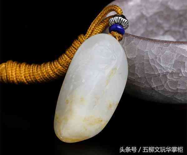 女人脖子上戴玉貔貅好嗎(女人脖子上戴玉貔貅圖片)插圖1