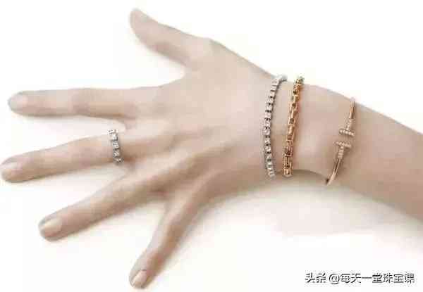 翡翠三種最忌諱(翡翠三種最忌諱的顏色)