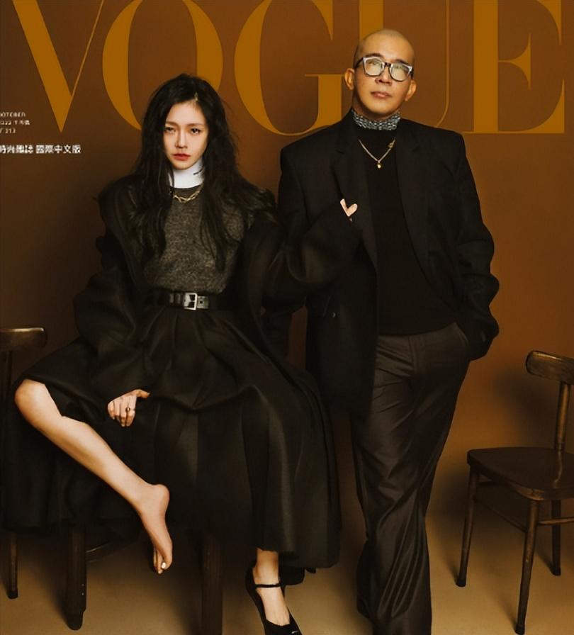 一周年結(jié)婚紀(jì)念日送什么禮物(一周年結(jié)婚紀(jì)念日送什么禮物給老婆)插圖2