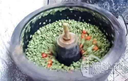 女士帶南紅手串的好處(女士帶南紅手串的禁忌)插圖12