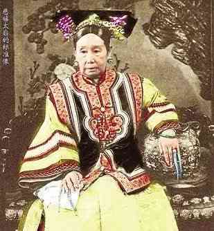 貴妃鐲什么人不宜戴(貴妃鐲什么人不宜戴手上)插圖4