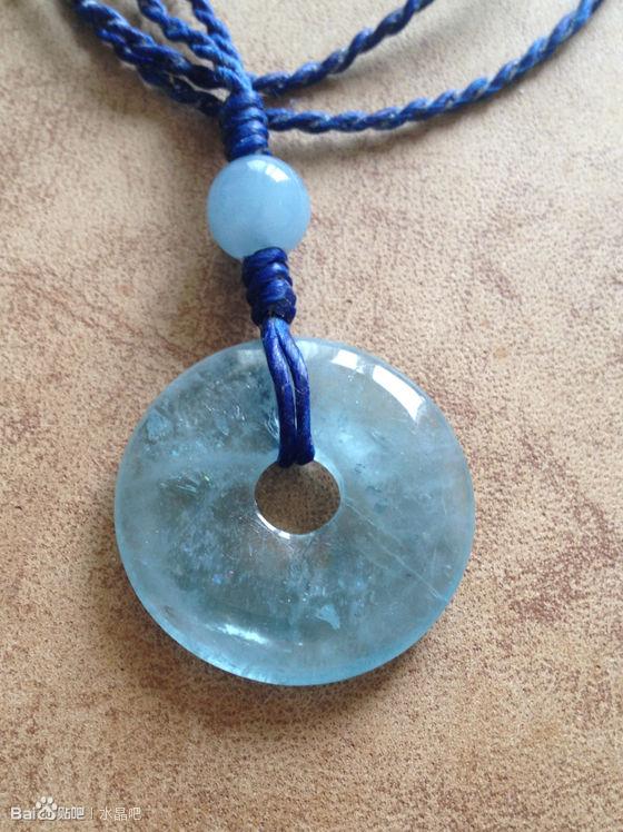 東陵玉哪些屬相不能戴(東陵玉哪些屬相不能戴的)