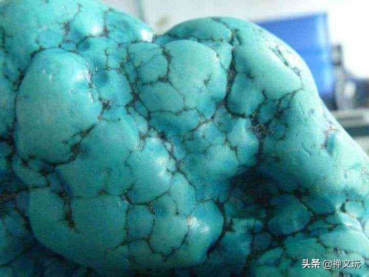 綠松石怎樣辨別真假(綠松石怎樣辨別真假視頻)