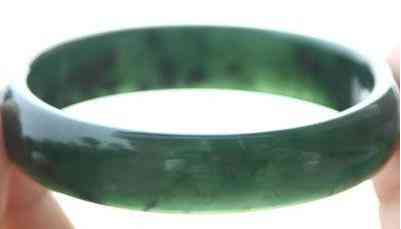 藍(lán)田玉手鐲一般多少錢白色(藍(lán)田玉手鐲一般多少錢白色好看)插圖2