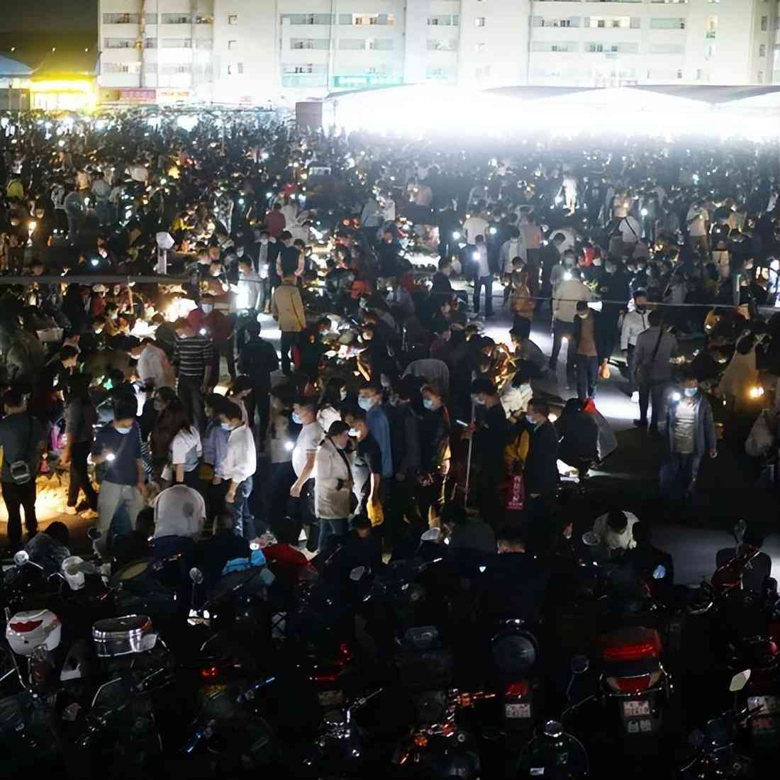 本地翡翠原石批發(fā)(本地翡翠原石批發(fā)市場在哪)插圖1