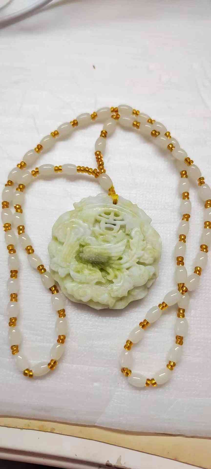 藍(lán)田玉手鐲(藍(lán)田玉手鐲纏絲玉)插圖1