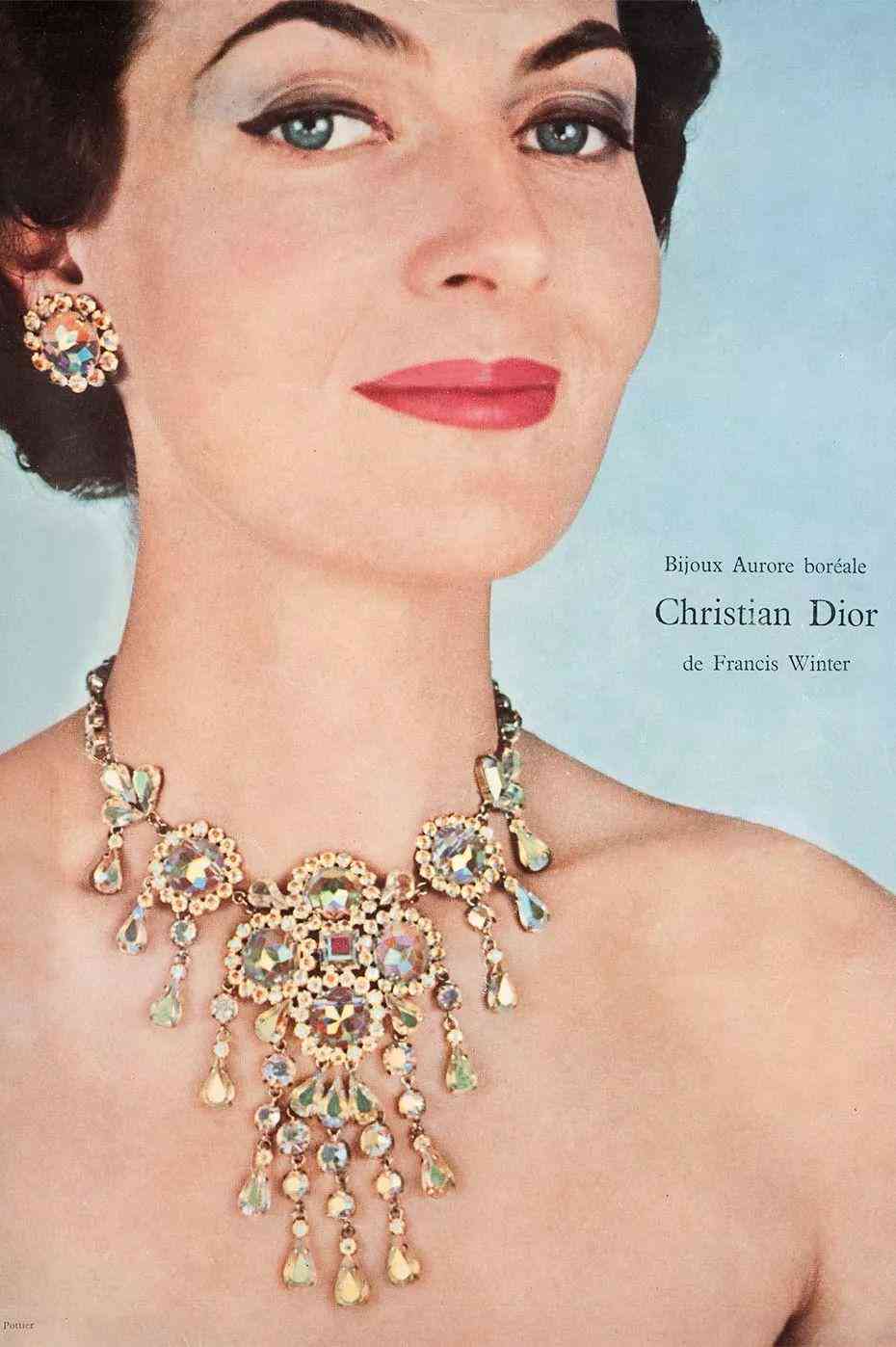 施華洛世奇元素水晶是什么意思(施華洛世奇元素項鏈什么意思)插圖16