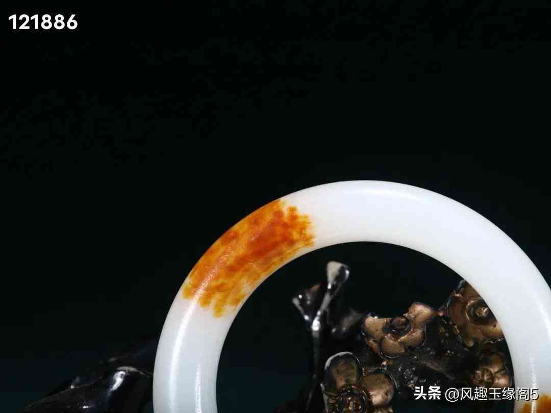 和田玉籽料手鐲(和田玉籽料手鐲等級)插圖2