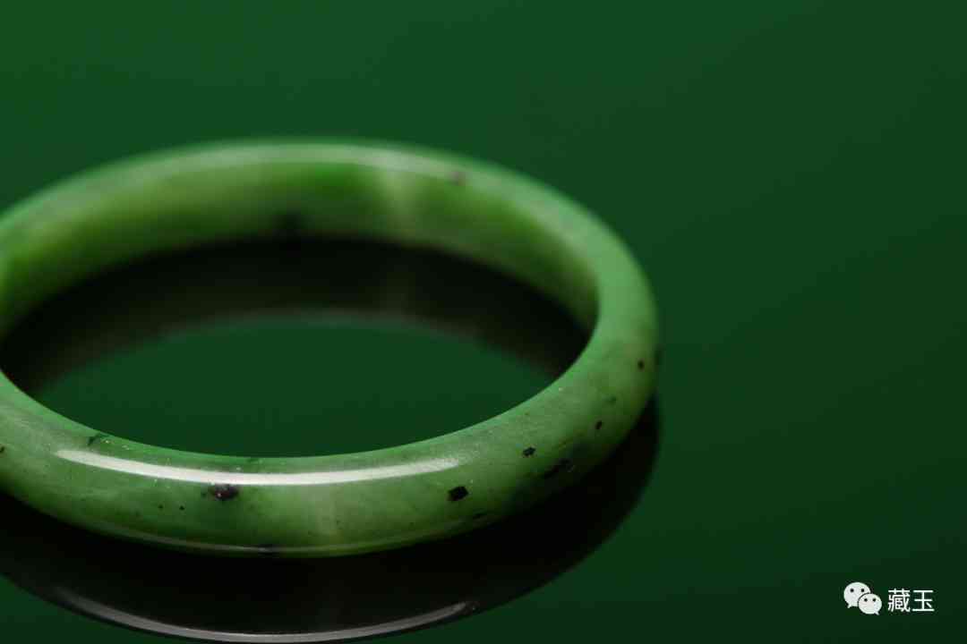 和田碧玉有黑點好嗎(和田碧玉有黑點是好玉嗎?)插圖6