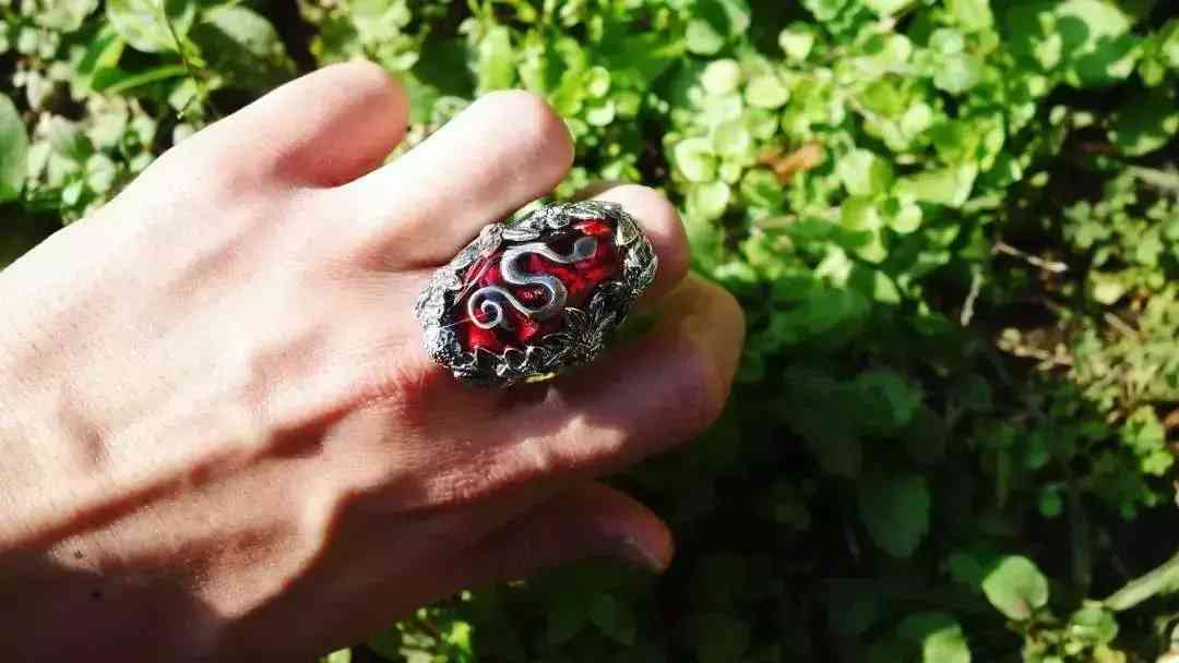 銀飾品牌哪個(gè)品牌比較好(銀飾品牌哪個(gè)品牌比較好看)插圖13