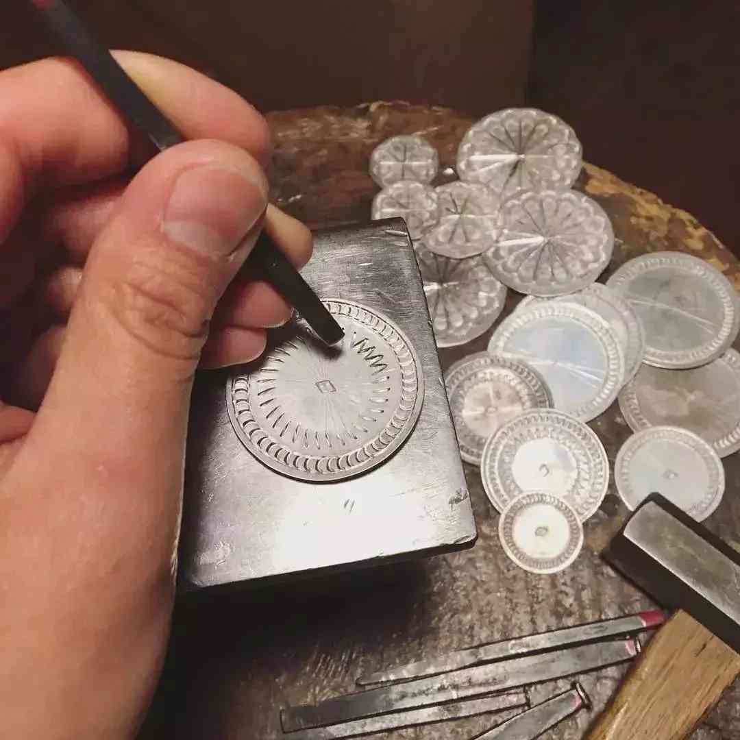 銀飾品牌哪個(gè)品牌比較好(銀飾品牌哪個(gè)品牌比較好看)插圖19