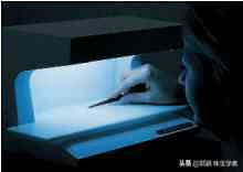 鉆石熒光怎么看(鉆石熒光怎么看顏色)插圖1