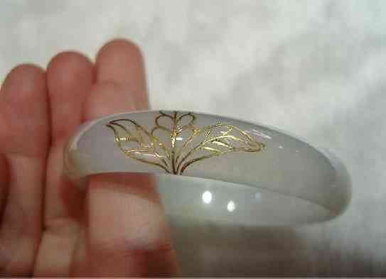 關于玉手鐲的知識(關于玉手鐲的知識有哪些)插圖23