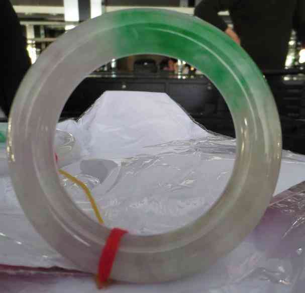 關于玉手鐲的知識(關于玉手鐲的知識有哪些)插圖44