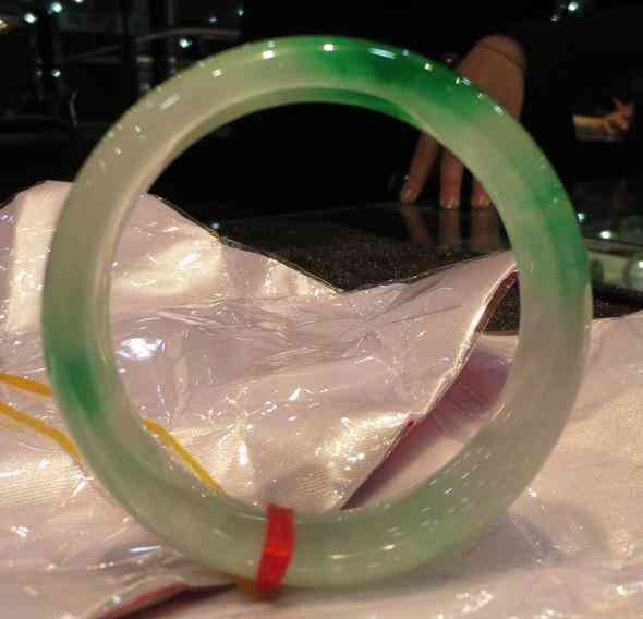 關于玉手鐲的知識(關于玉手鐲的知識有哪些)插圖47